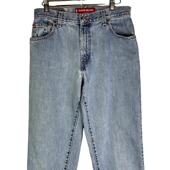 Levi’s 550 Relaxed Fit Tapered Leg High Rise Light Wash Wear Distressed Jeans - Picture 3 of 5